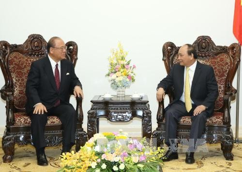 Premierminister Nguyen Xuan Phuc empfängt Sonderberater der Vietnam-Japan Abgeordnetengruppe - ảnh 1